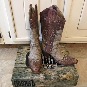 Women’s Corral Cowgirl Boots